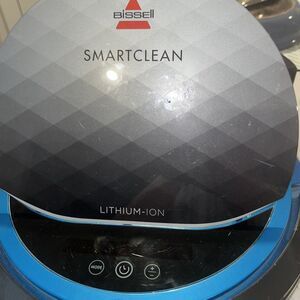 Bissell 1974 SmartClean Robot Vacuum Used Has Base And Sensor
